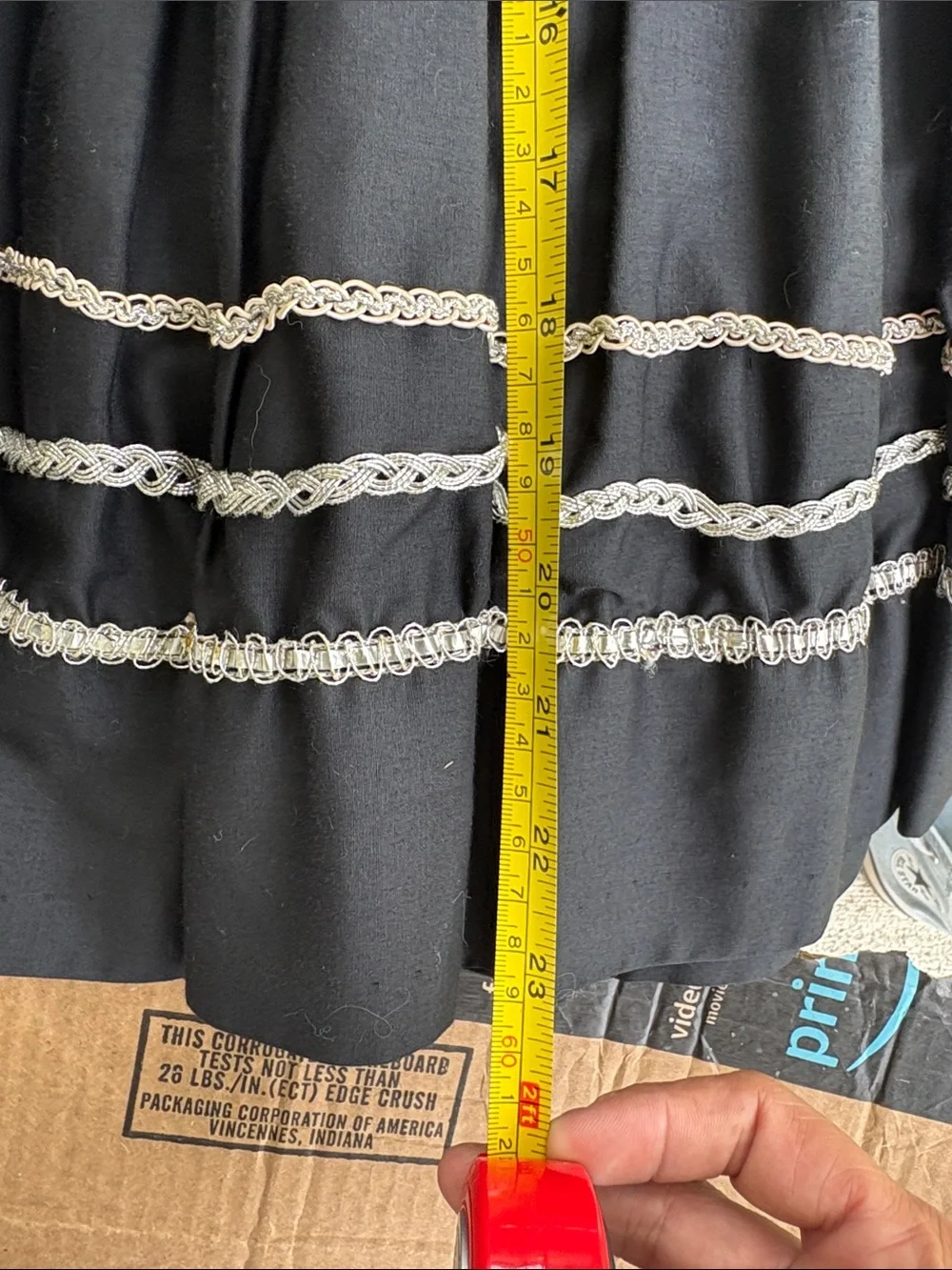 Source Unknown Black Tiered A-Line Skirt with Cream Trim